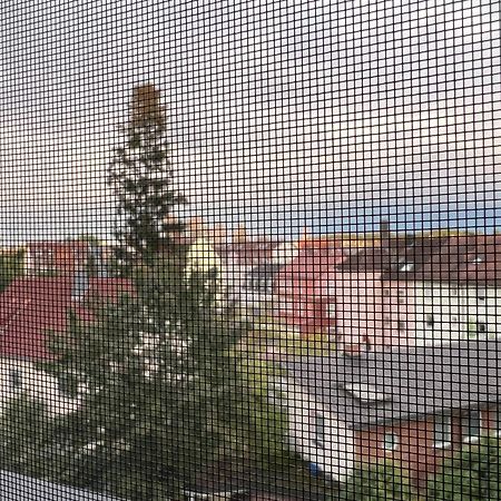 Grosse Gemuetliche Ferienwohnung Mit Klimaanlage, Parkplatz Inklusive Top ! Furth Bagian luar foto